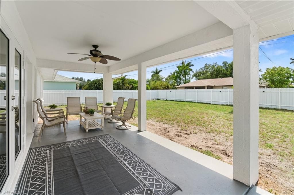 2210 14th Ave, Cape Coral, FL 33991-5