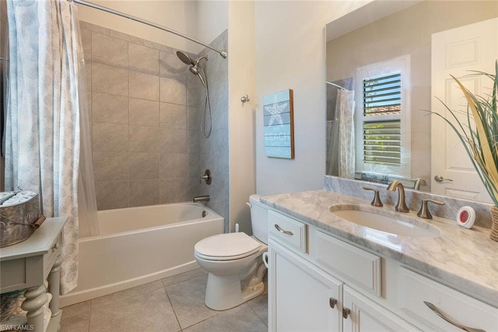 1456 Mockingbird Dr, Naples, FL 34120-27