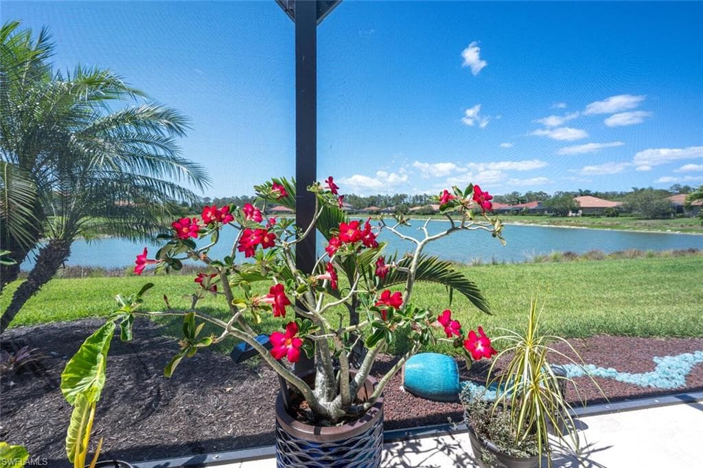1456 Mockingbird Dr, Naples, FL 34120-46