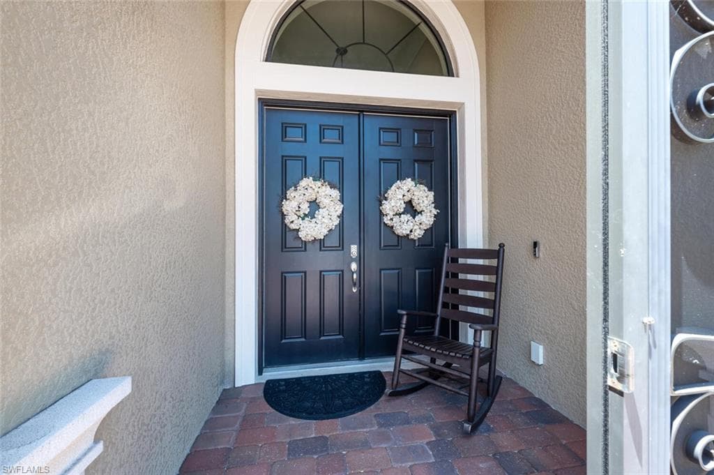 1456 Mockingbird Dr, Naples, FL 34120-4