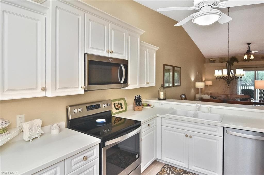 3880 Sawgrass Way 2423, Naples, FL 34112-16