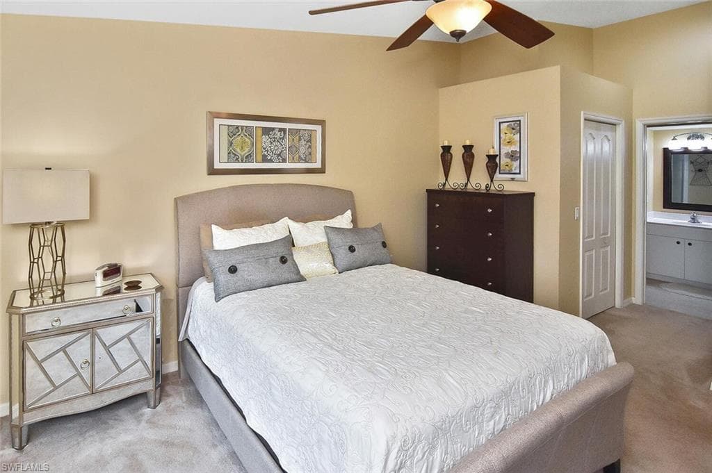 3880 Sawgrass Way 2423, Naples, FL 34112-18