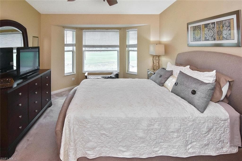 3880 Sawgrass Way 2423, Naples, FL 34112-20