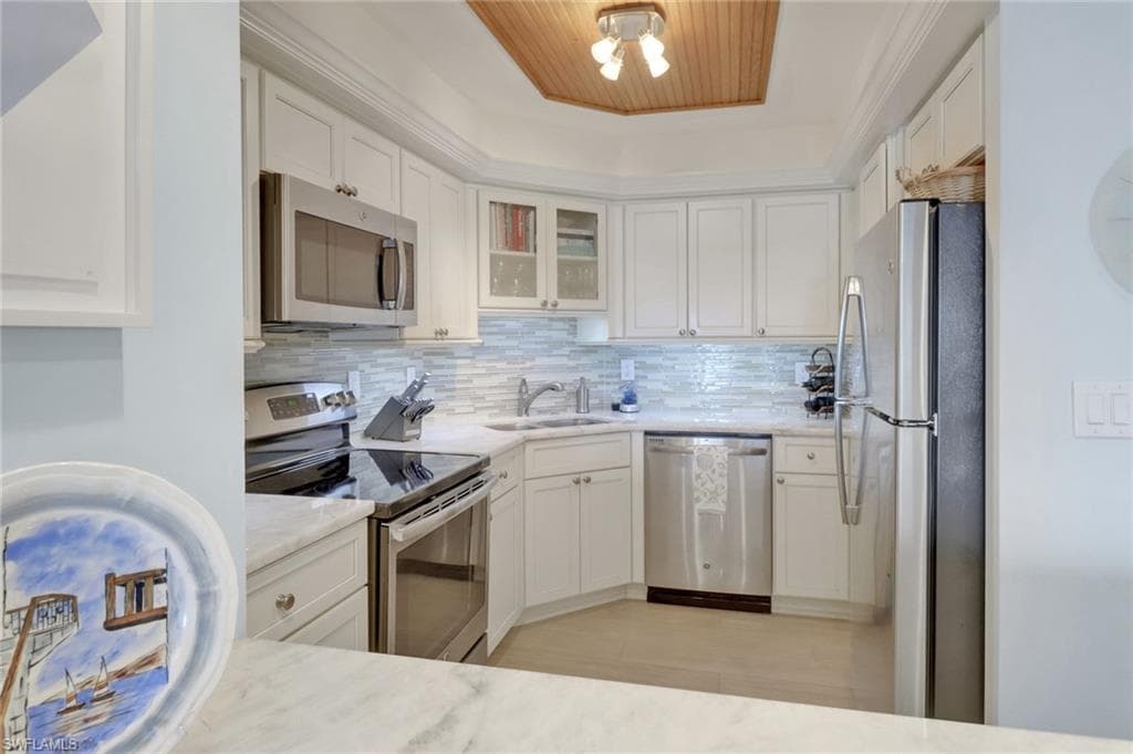 5 Bluebill Ave 803, Naples, FL 34108-10
