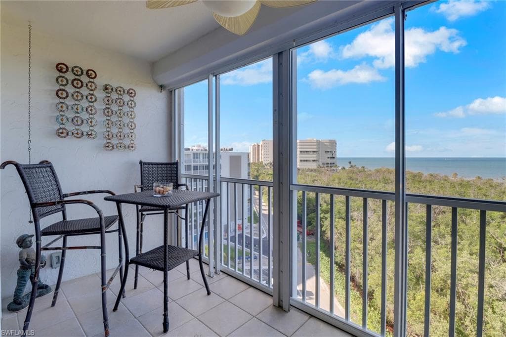 5 Bluebill Ave 803, Naples, FL 34108-16