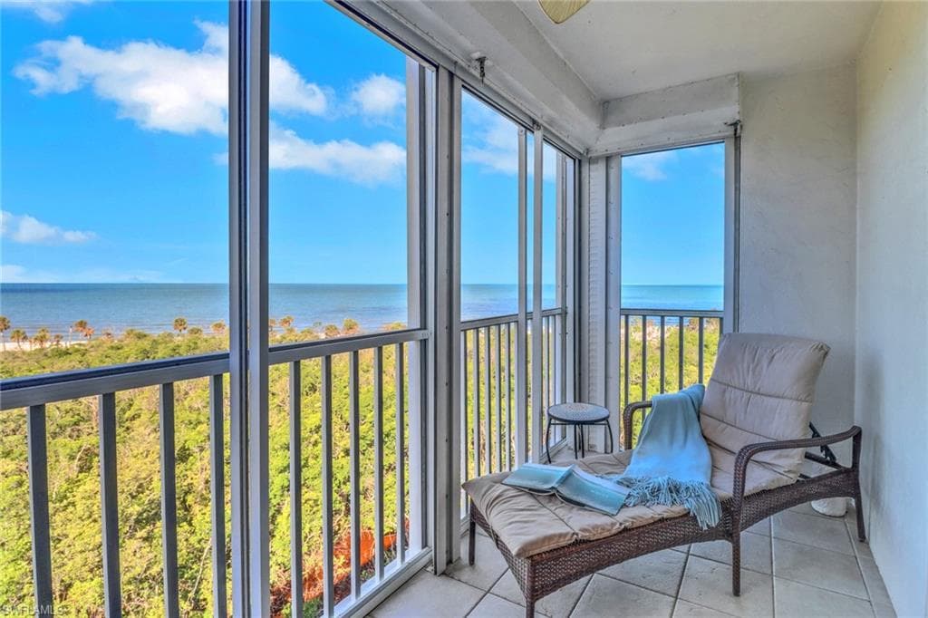 5 Bluebill Ave 803, Naples, FL 34108-2