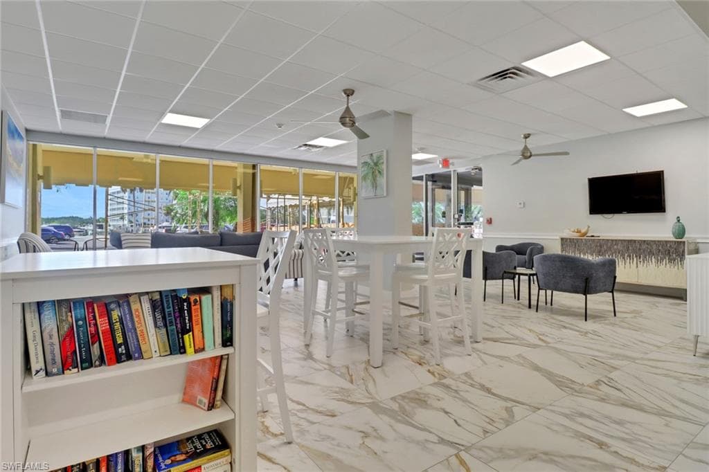 5 Bluebill Ave 803, Naples, FL 34108-41