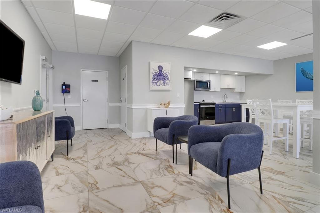 5 Bluebill Ave 803, Naples, FL 34108-46