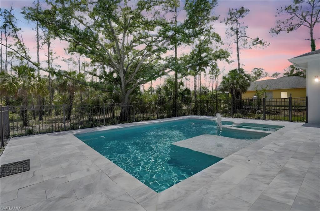 3390 12th Ave SE, Naples, FL 34117-8