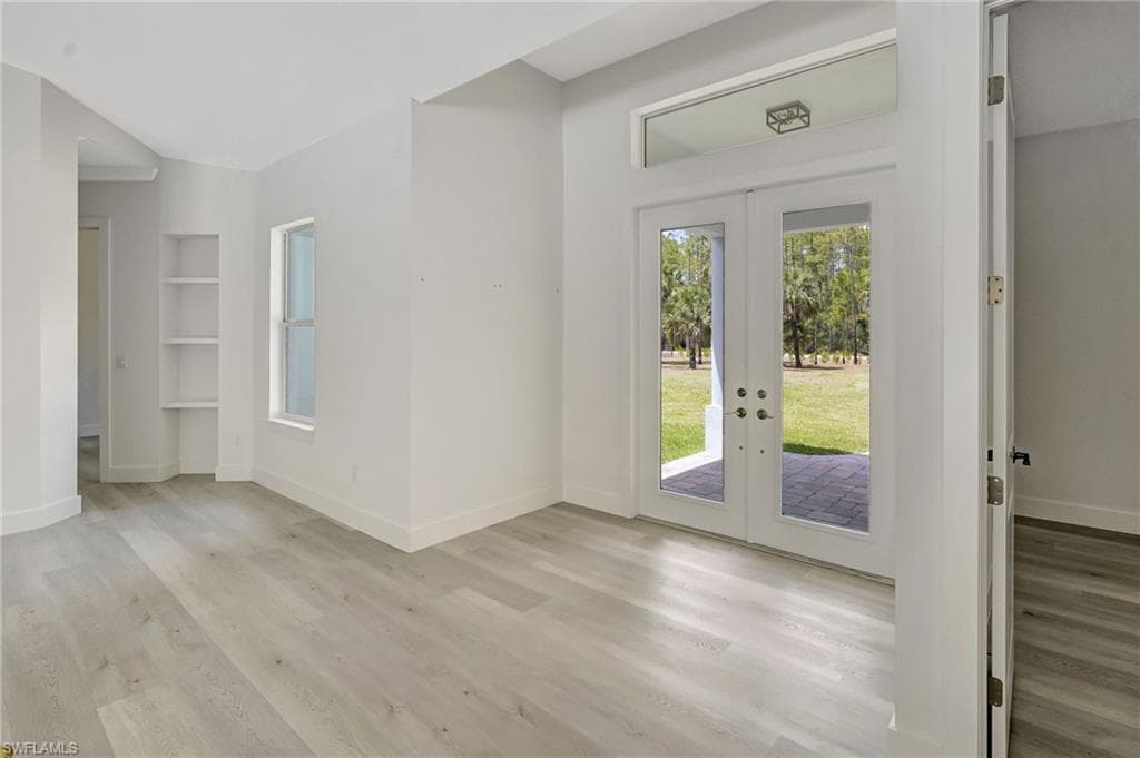 3390 12th Ave SE, Naples, FL 34117-12