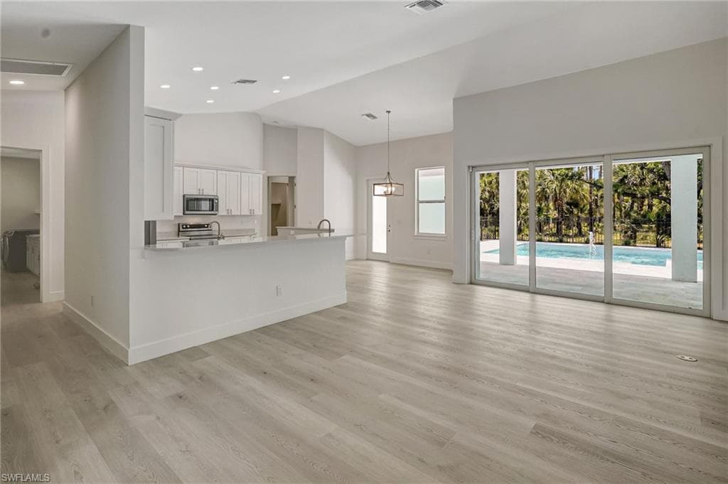 3390 12th Ave SE, Naples, FL 34117-14