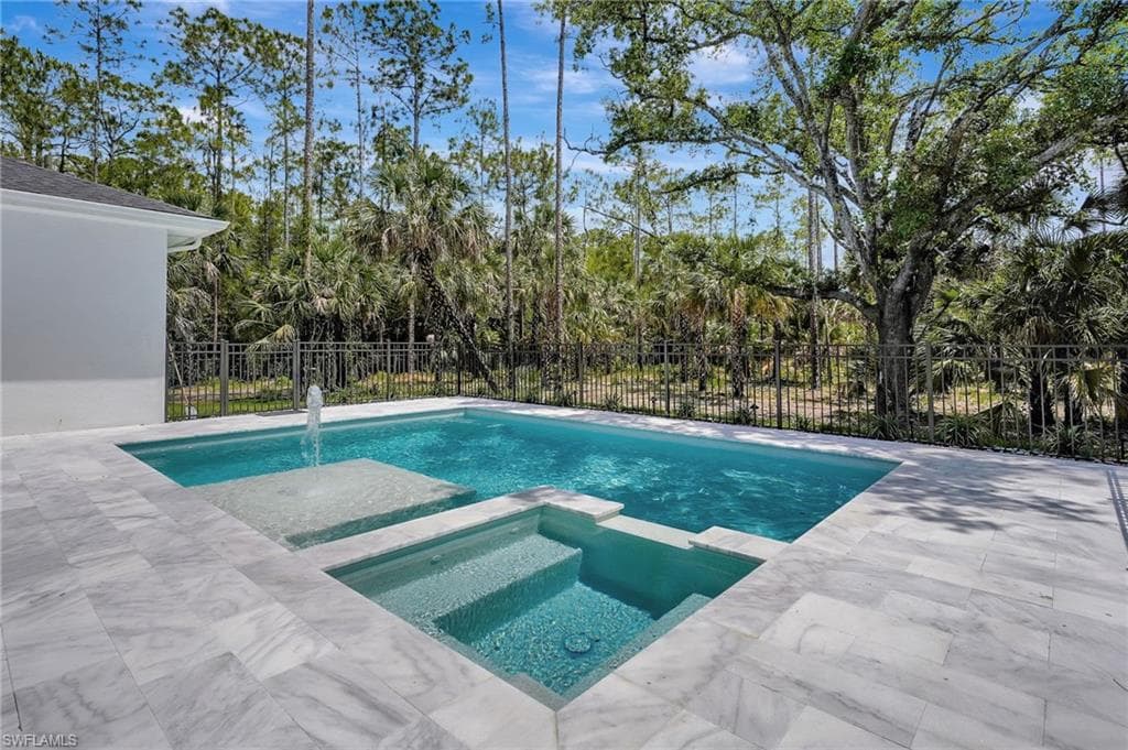 3390 12th Ave SE, Naples, FL 34117-36