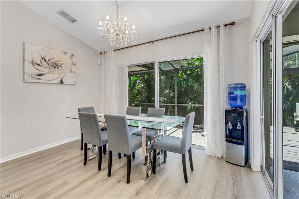 120 Heritage Way, Naples, FL 34110-10