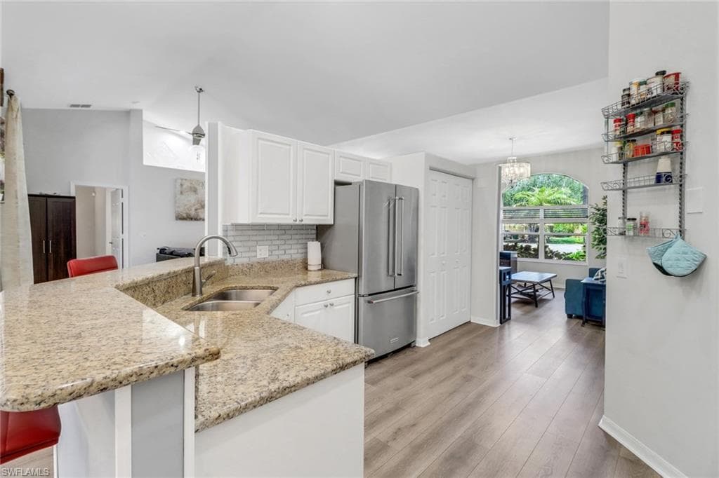 120 Heritage Way, Naples, FL 34110-12