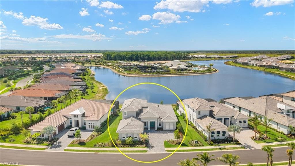 15322 Turin Dr, Naples, FL 34114-2