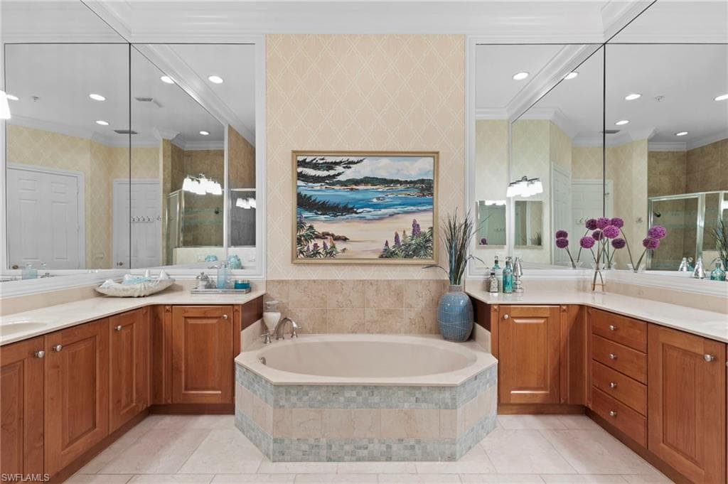 3031 Marengo Ct 204, Naples, FL 34114-23