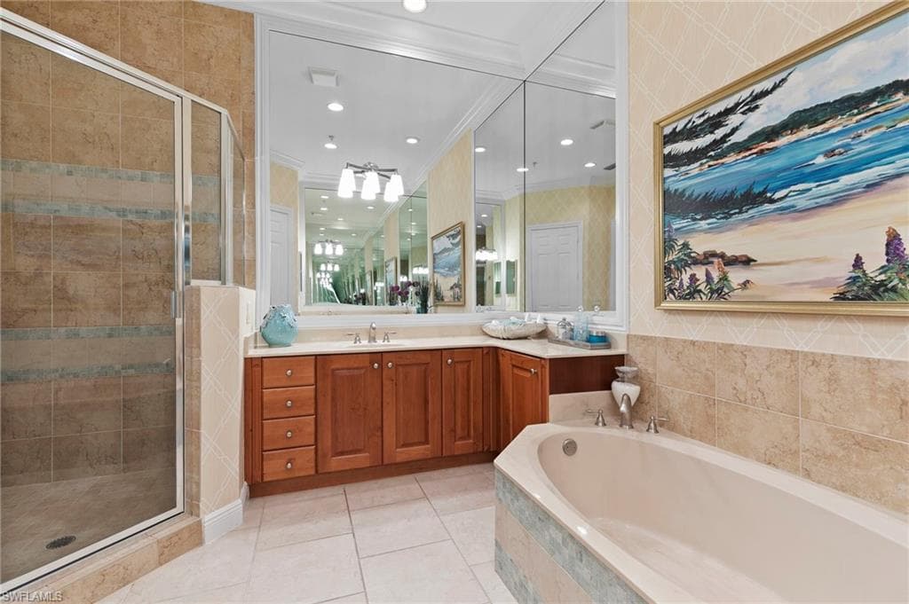 3031 Marengo Ct 204, Naples, FL 34114-24
