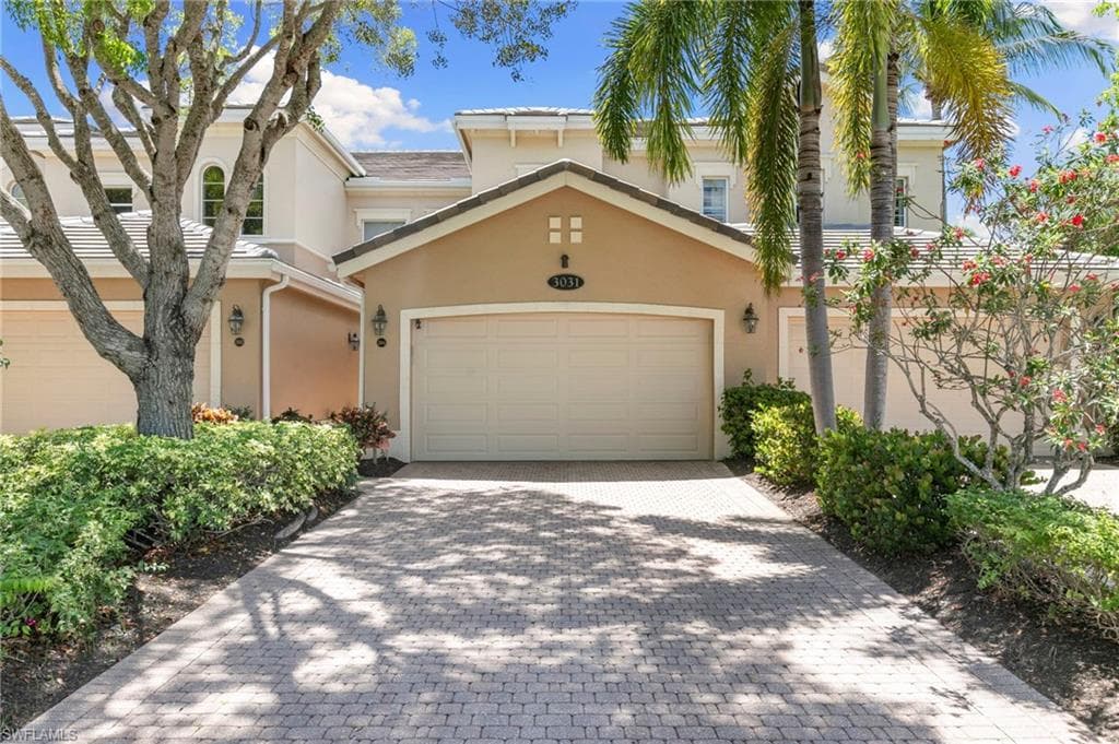 3031 Marengo Ct 204, Naples, FL 34114-3