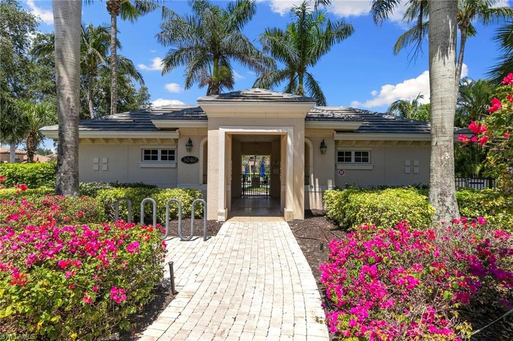 3031 Marengo Ct 204, Naples, FL 34114-42