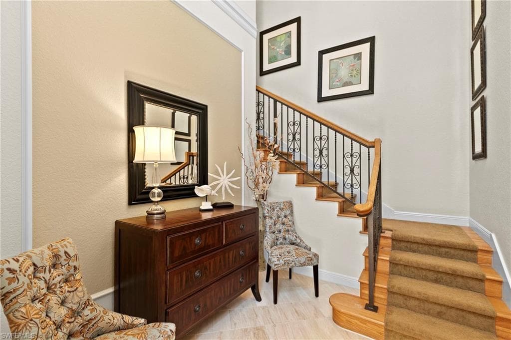 3031 Marengo Ct 204, Naples, FL 34114-4