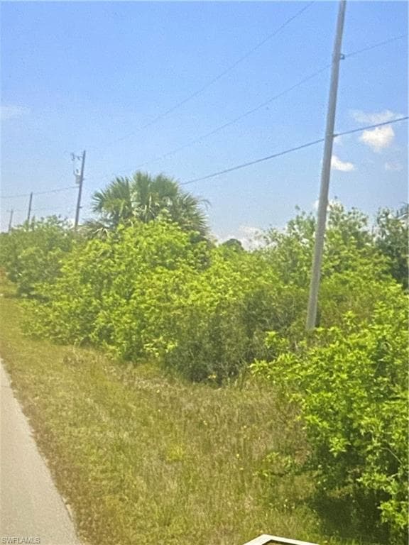 953 Commodore St, Lehigh Acres, FL 33974-3