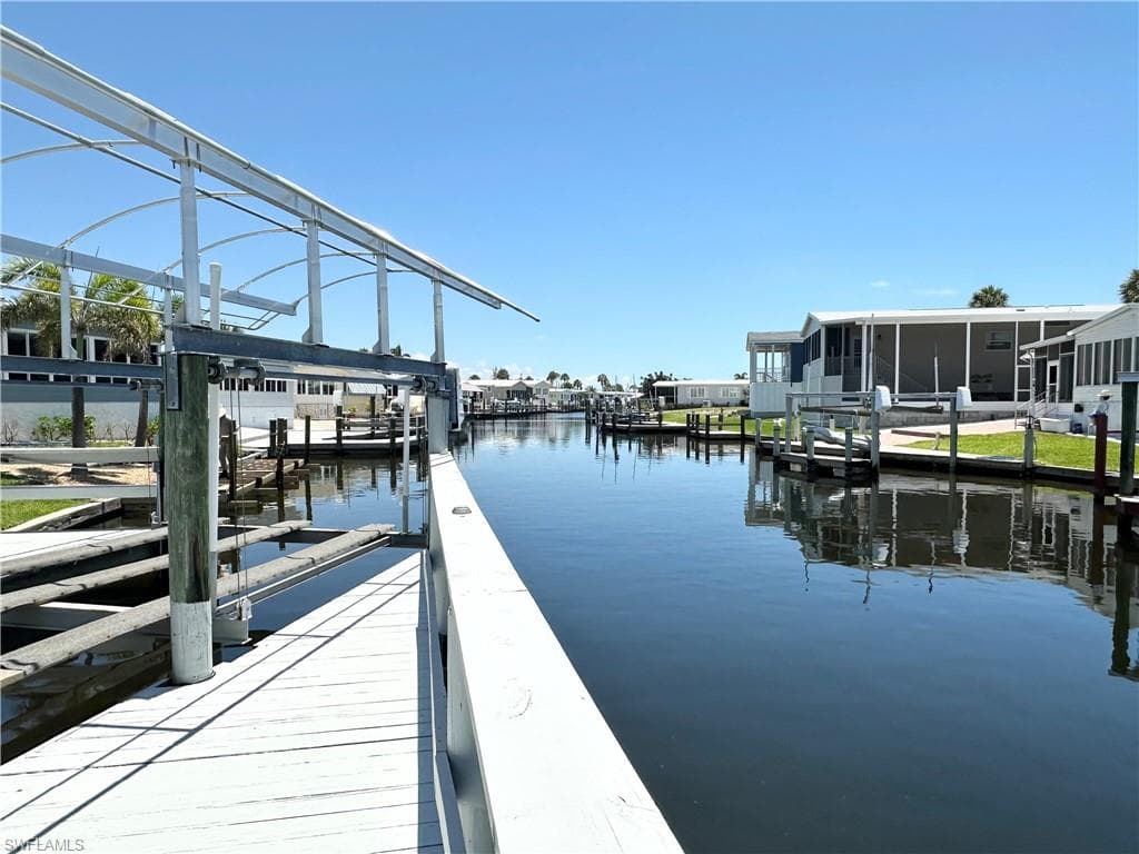 17800 Bryan Ct, Fort Myers Beach, FL 33931-9