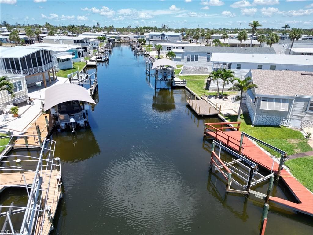 17800 Bryan Ct, Fort Myers Beach, FL 33931-10