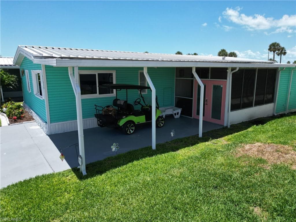 17800 Bryan Ct, Fort Myers Beach, FL 33931-3