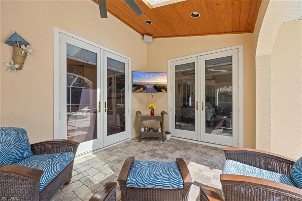 600 Port Side Dr, Naples, FL 34103-28