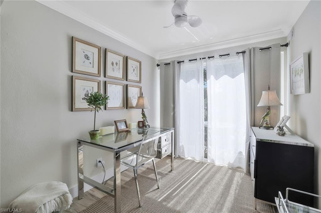 683 12th Ave S 683, Naples, FL 34102-9