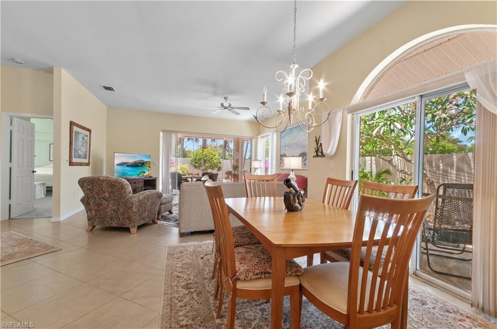 2116 Paget Cir 1, Naples, FL 34112-21