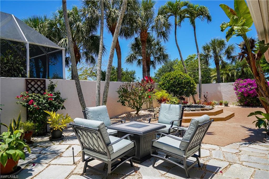 2116 Paget Cir 1, Naples, FL 34112-7