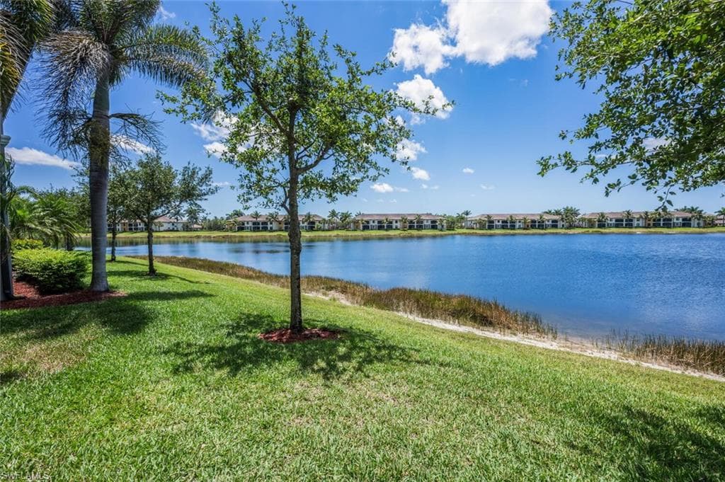 9469 Casoria Ct 101, Naples, FL 34113-32