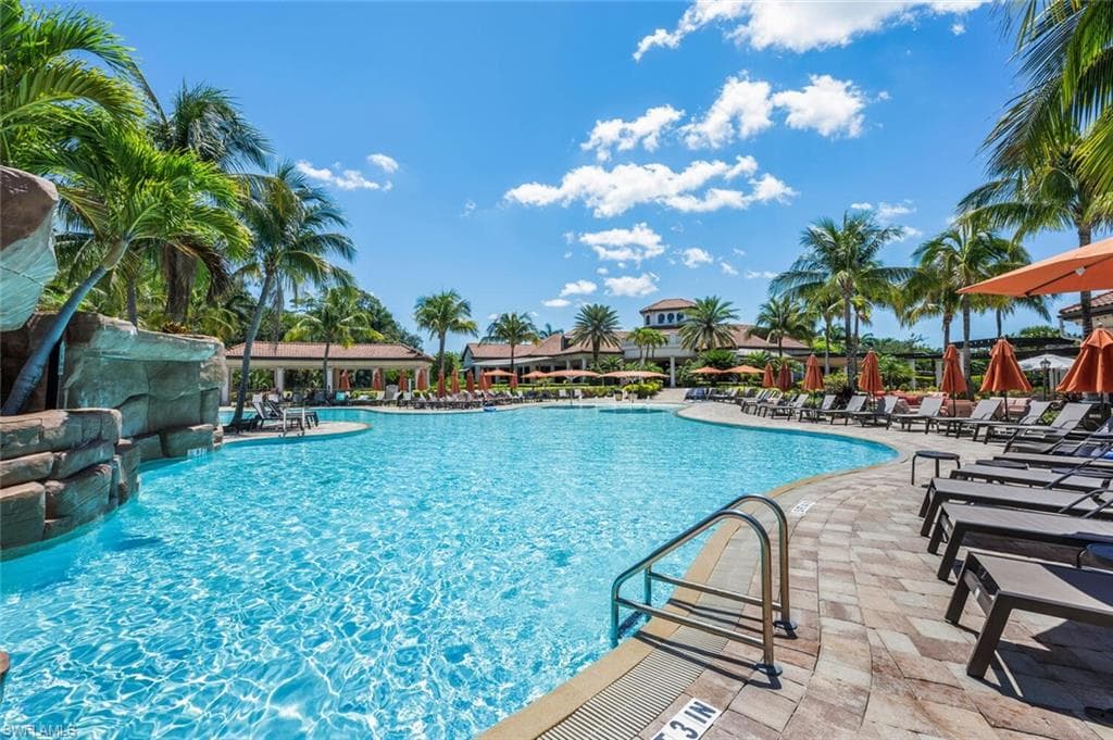 9469 Casoria Ct 101, Naples, FL 34113-41