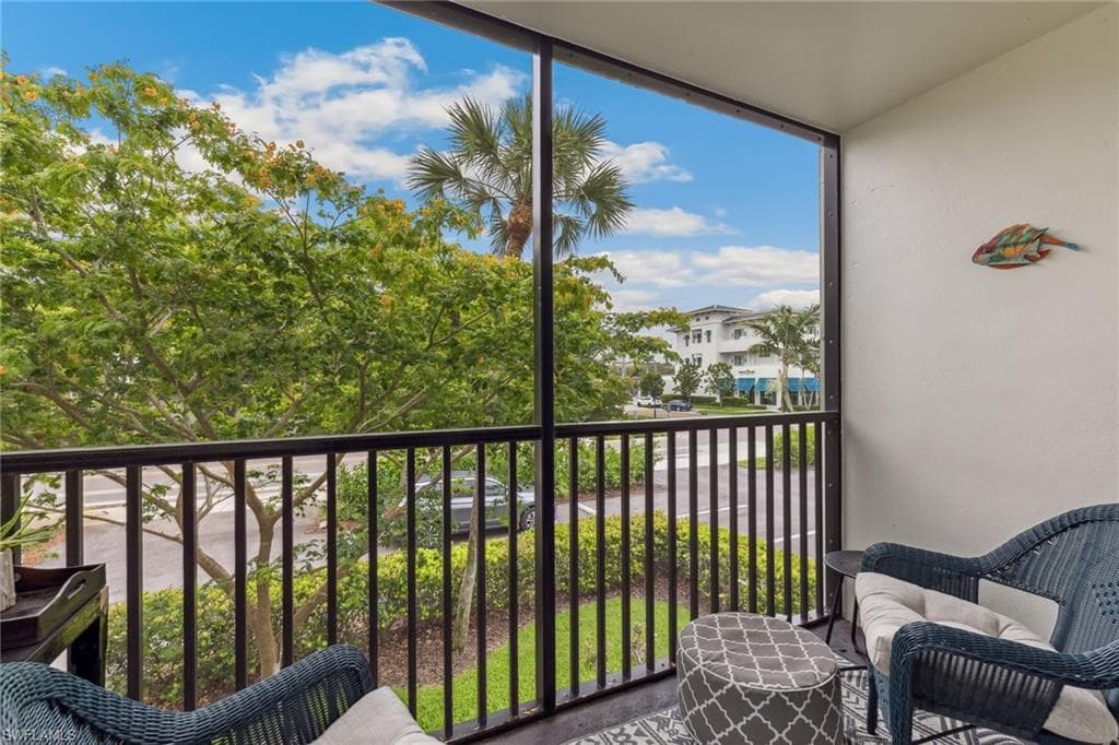 766 Central Ave 209, Naples, FL 34102-13