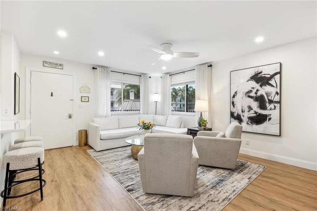 766 Central Ave 209, Naples, FL 34102-3