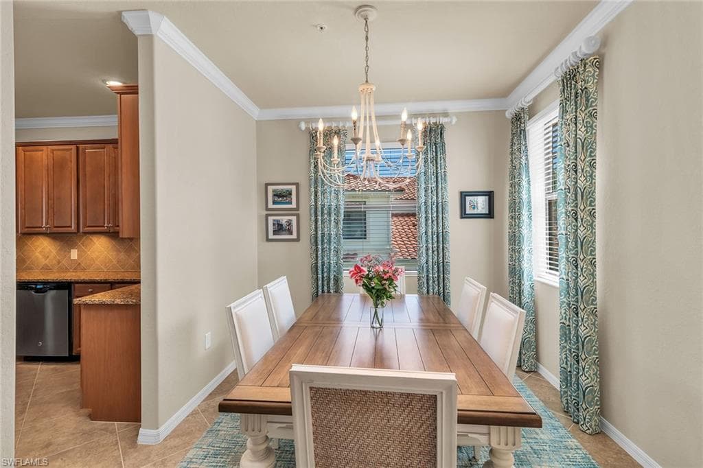 3175 Serena Ln 202, Naples, FL 34114-10