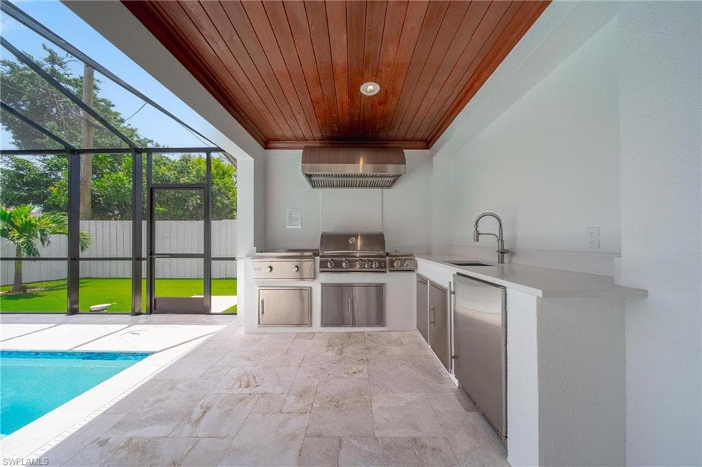 1300 Hilltop Dr, Naples, FL 34103-28