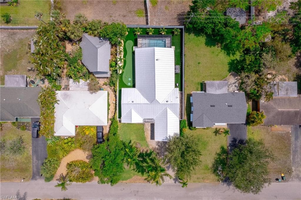 1300 Hilltop Dr, Naples, FL 34103-49