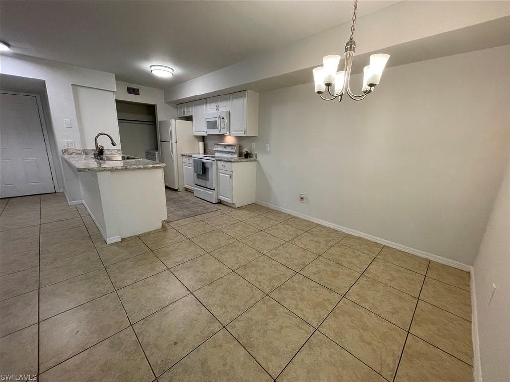 2130 Arbour Walk Cir 2717, Naples, FL 34109-1