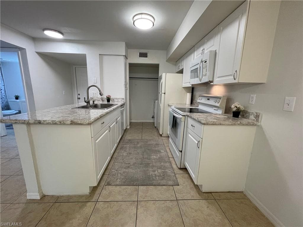 2130 Arbour Walk Cir 2717, Naples, FL 34109-5