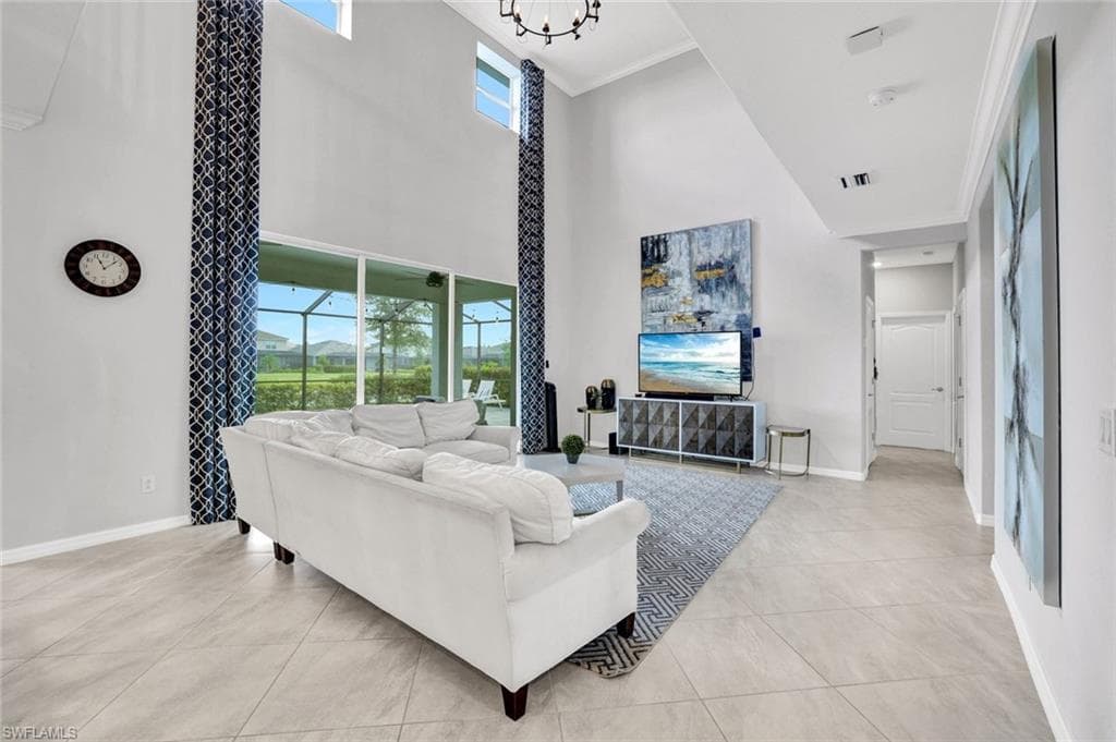 2369 Tangerine Ln, Naples, FL 34120-14