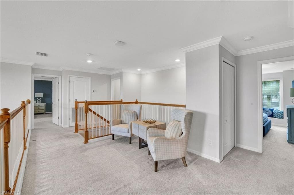 2369 Tangerine Ln, Naples, FL 34120-24