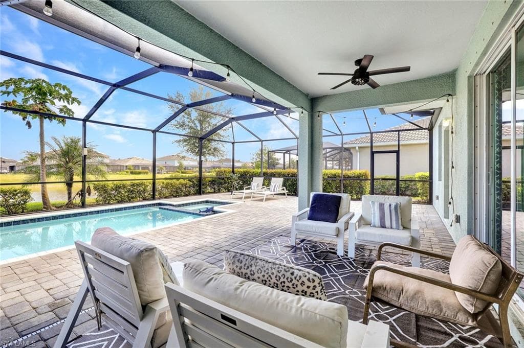 2369 Tangerine Ln, Naples, FL 34120-6