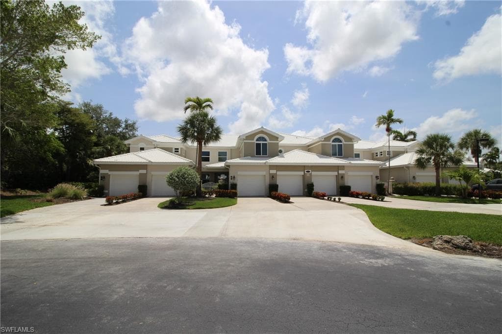 4690 Hawks Nest Way E 102, Naples, FL 34114-20