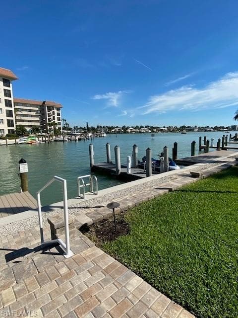 2880 Gulf Shore Blvd N 404, Naples, FL 34103-20