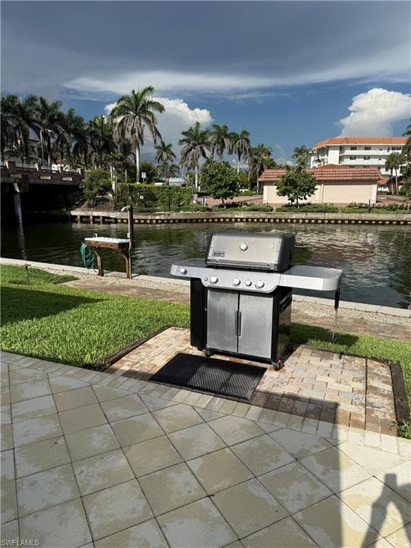 2880 Gulf Shore Blvd N 404, Naples, FL 34103-22