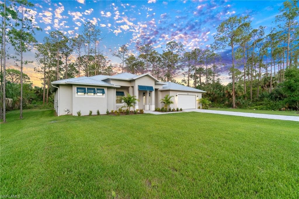 1970 17th St SW, Naples, FL 34117-9