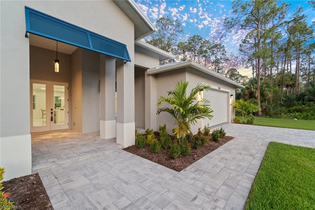 1970 17th St SW, Naples, FL 34117-11