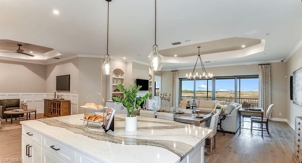 15320 Lucerna St 203, Naples, FL 34114-11